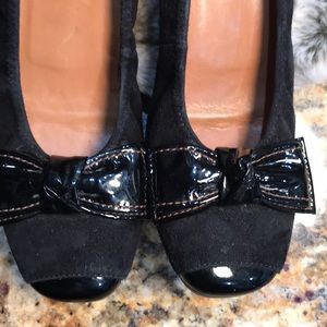Paul green suede patent bow tie wedges 7.5